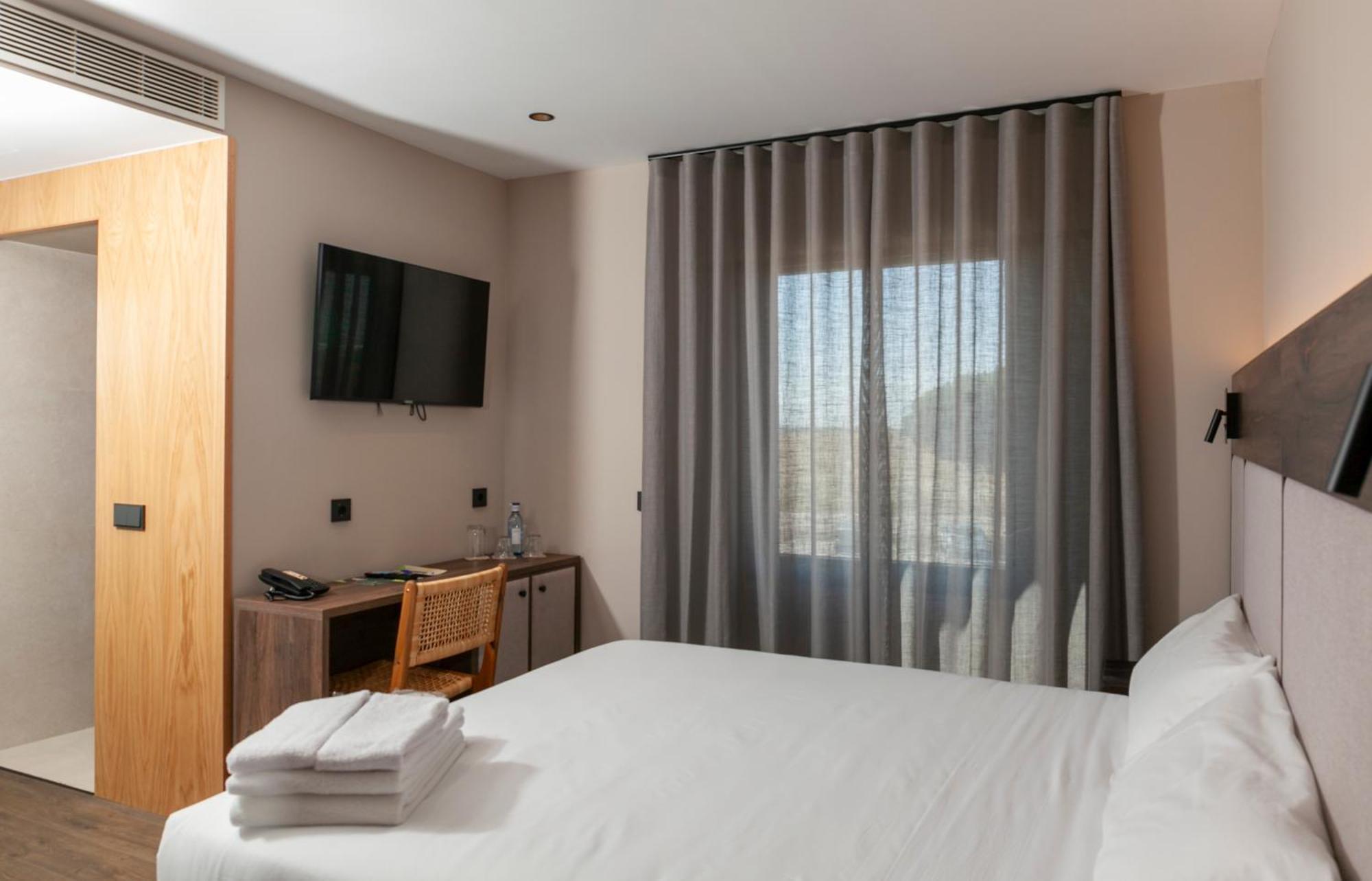 Hotel Rural Finca La Desa Miajadas Bagian luar foto